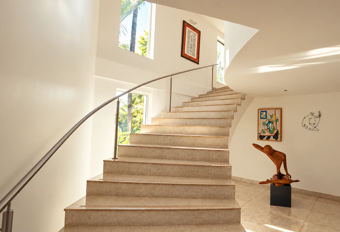 Escadaria da sede da Advocacia Maciel